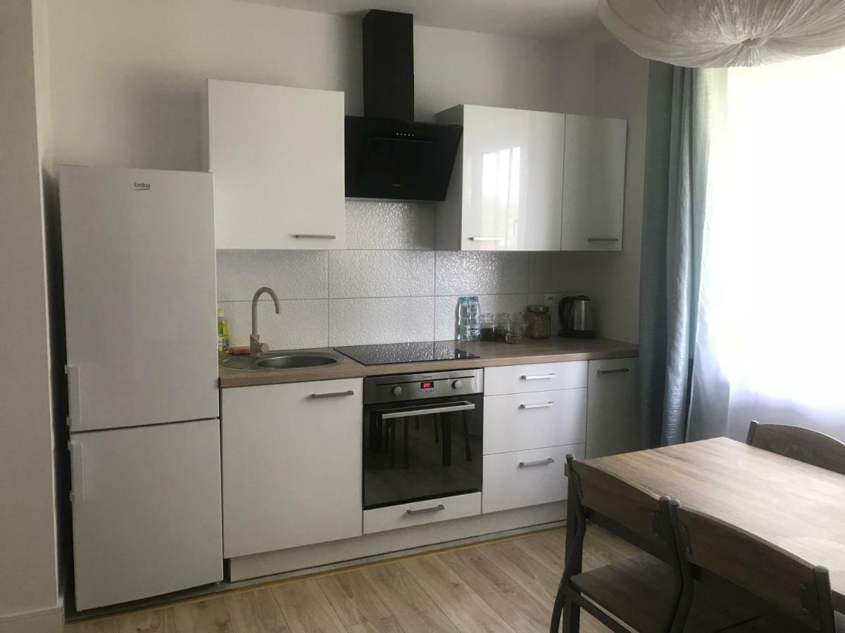 Golden Apartament Proletariacka Apartment Бялисток Екстериор снимка